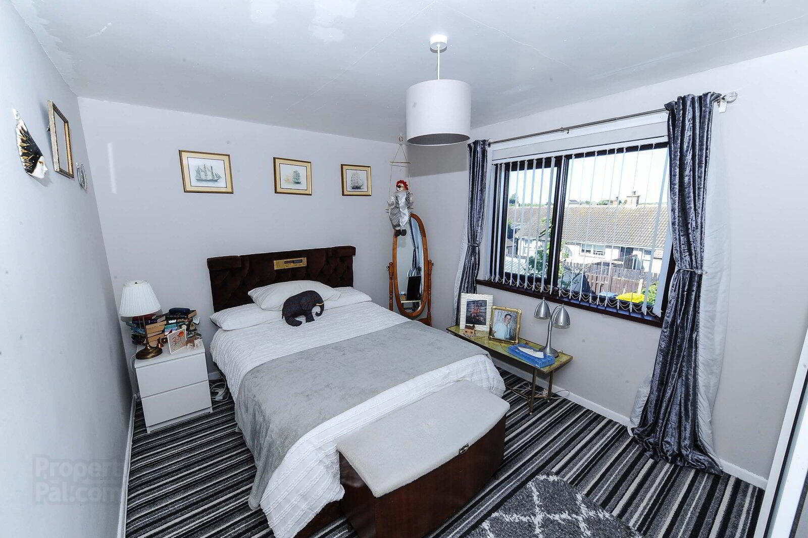 5 Westlea Gardens 7 of 12
