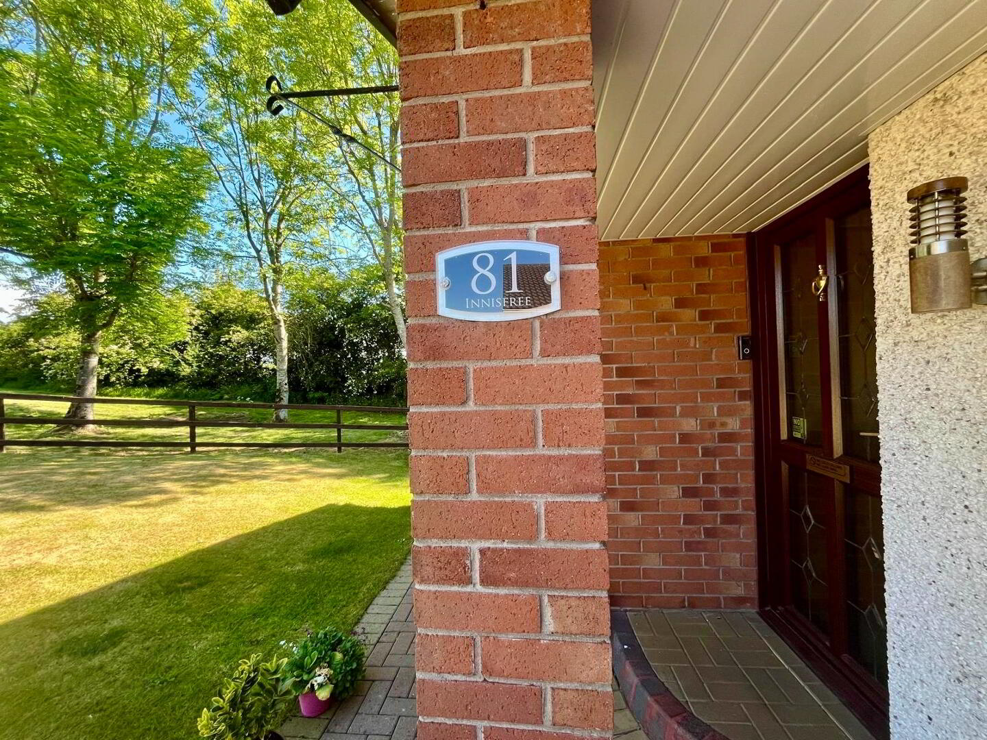 property description image