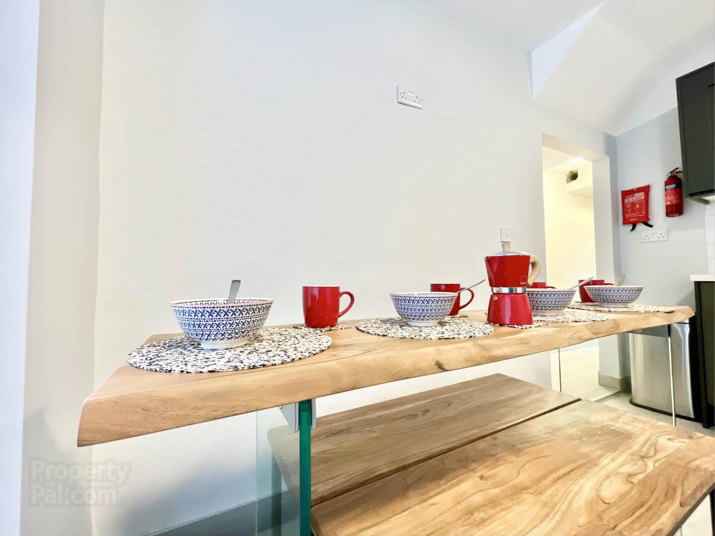 68 Seaview Avenue East 5 of 19