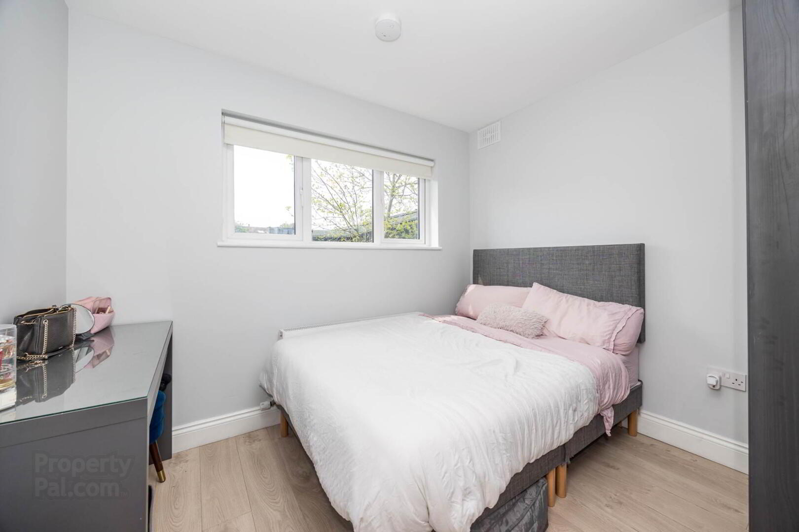68 Seaview Avenue East 11 of 19