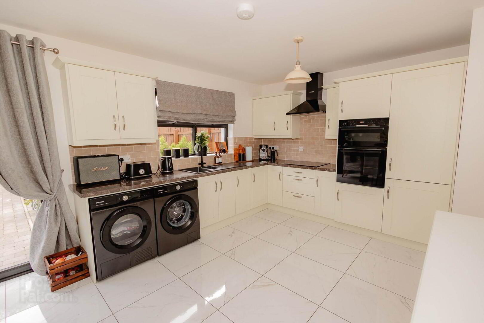 16 Carn Hill 8 of 25