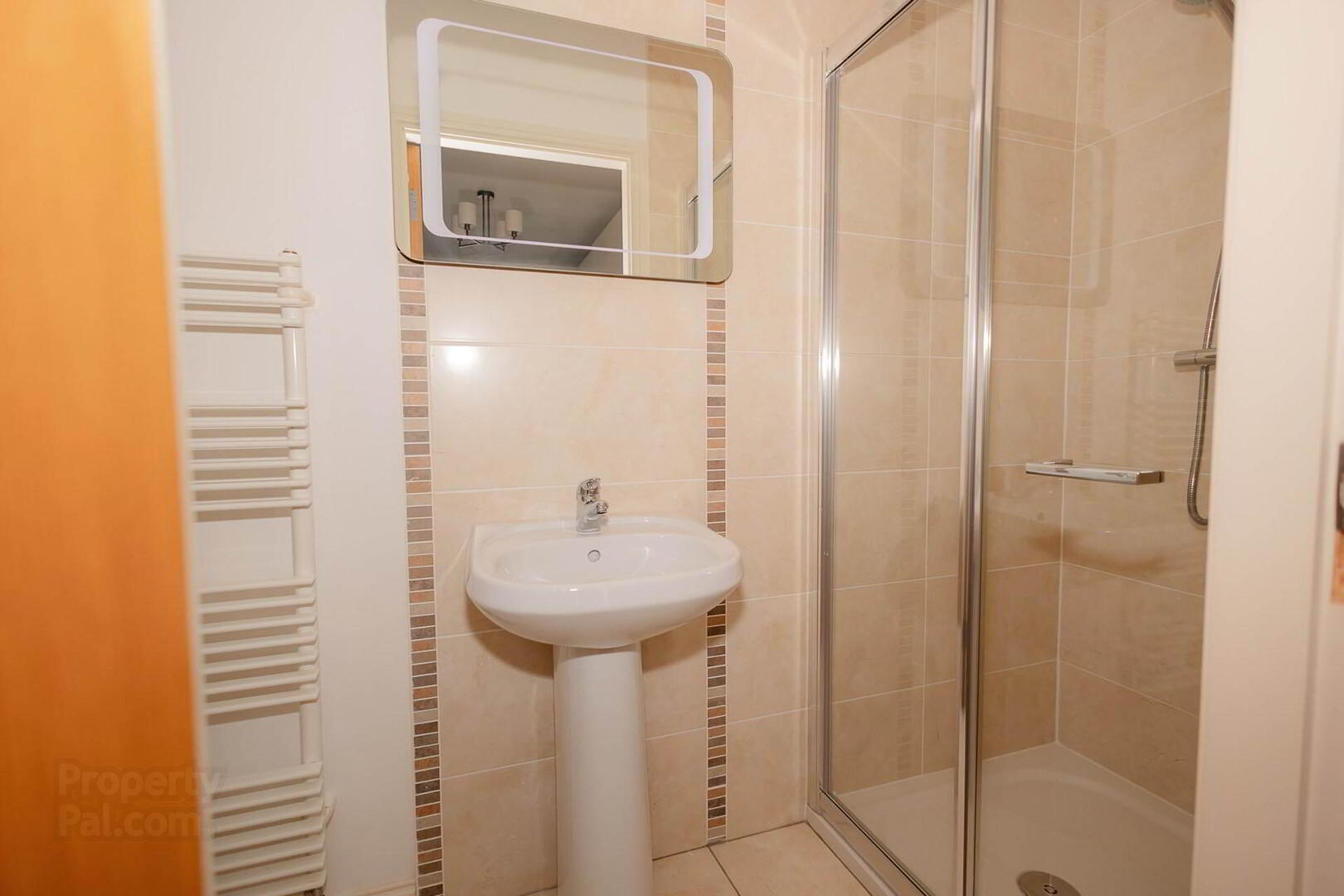 16 Carn Hill 13 of 25