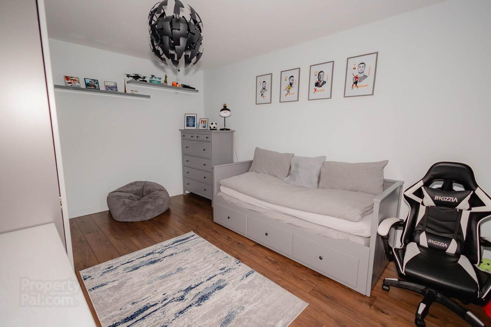 16 Carn Hill 16 of 25
