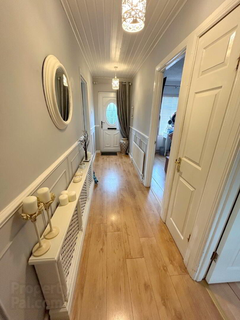 1 Ardmore Crescent 3 of 16