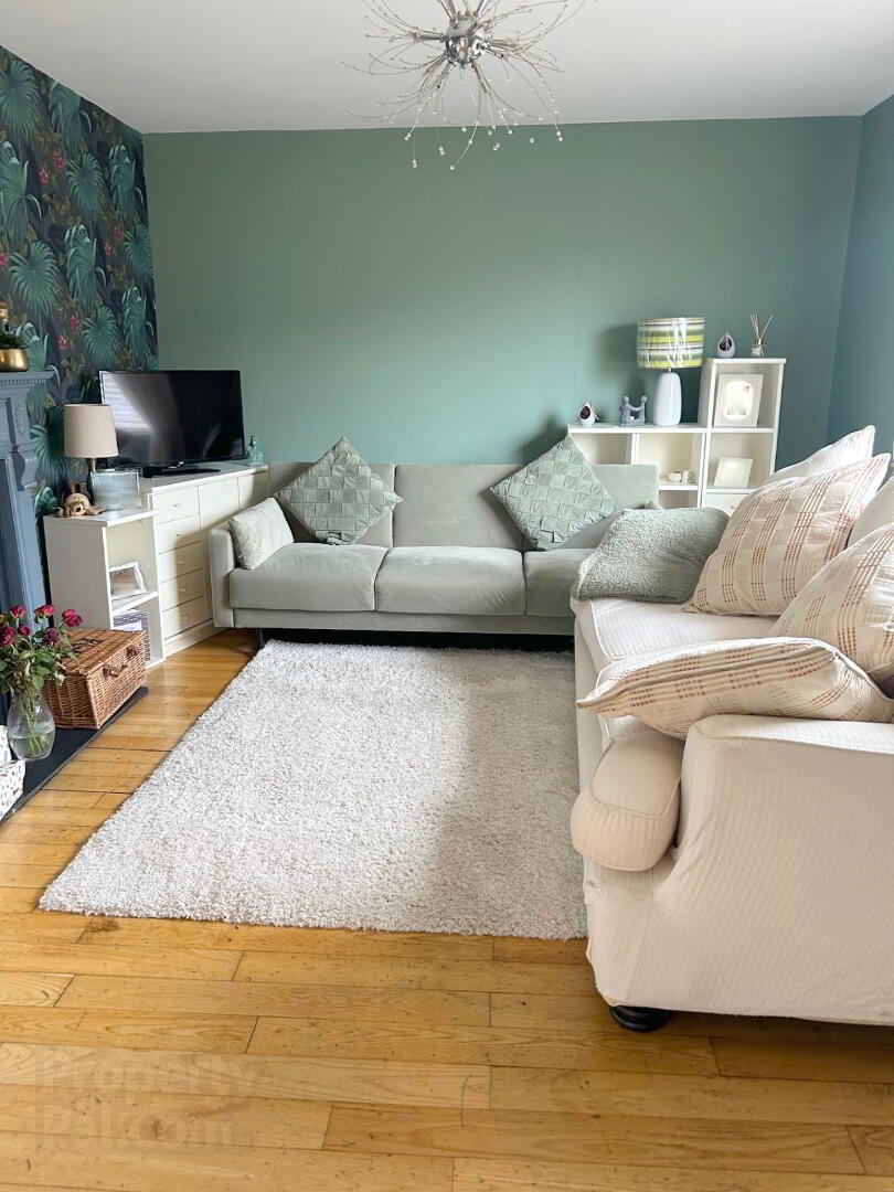 1 Ardmore Crescent 6 of 16