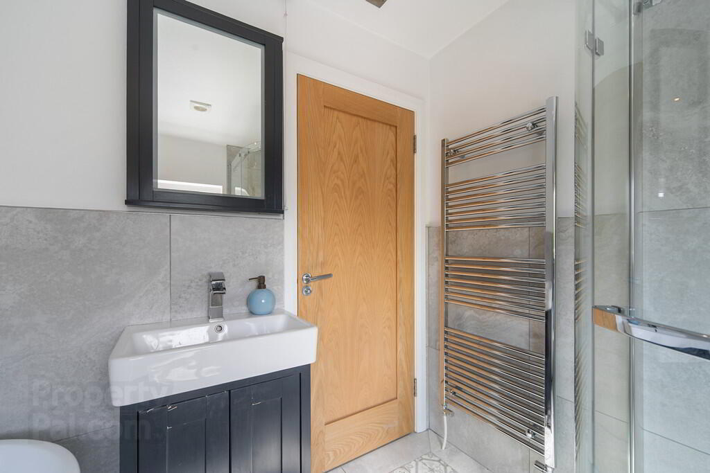 96 Greystown Avenue 21 of 29