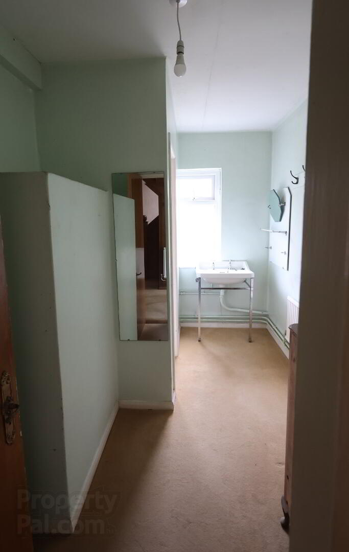 76 Fairhill Road 6 of 17