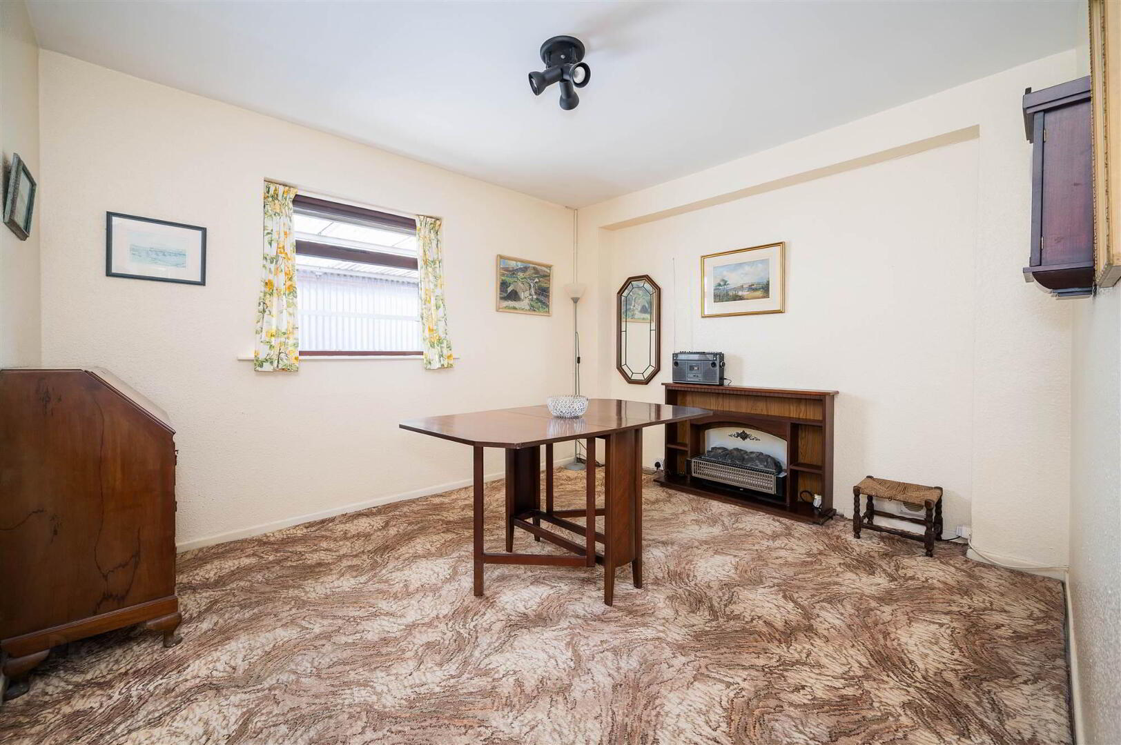 6 Gortin Drive 7 of 24