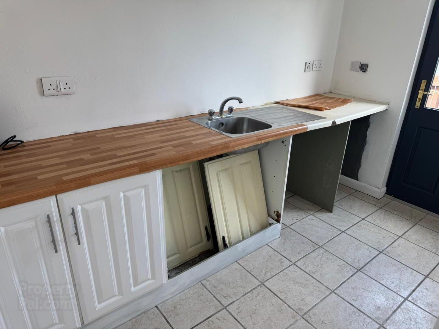 16 Oakvale 15 of 19