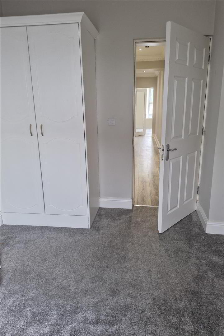 Apt 1, 3 Havelock Place 13 of 13
