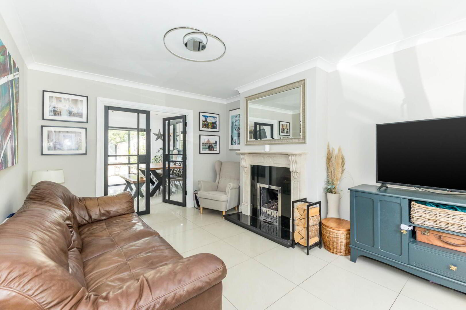property description image
