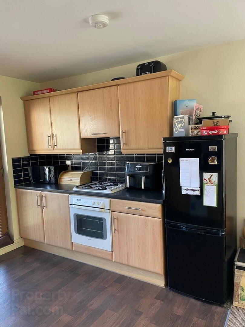 77d Heath Lodge Drive 8 of 13