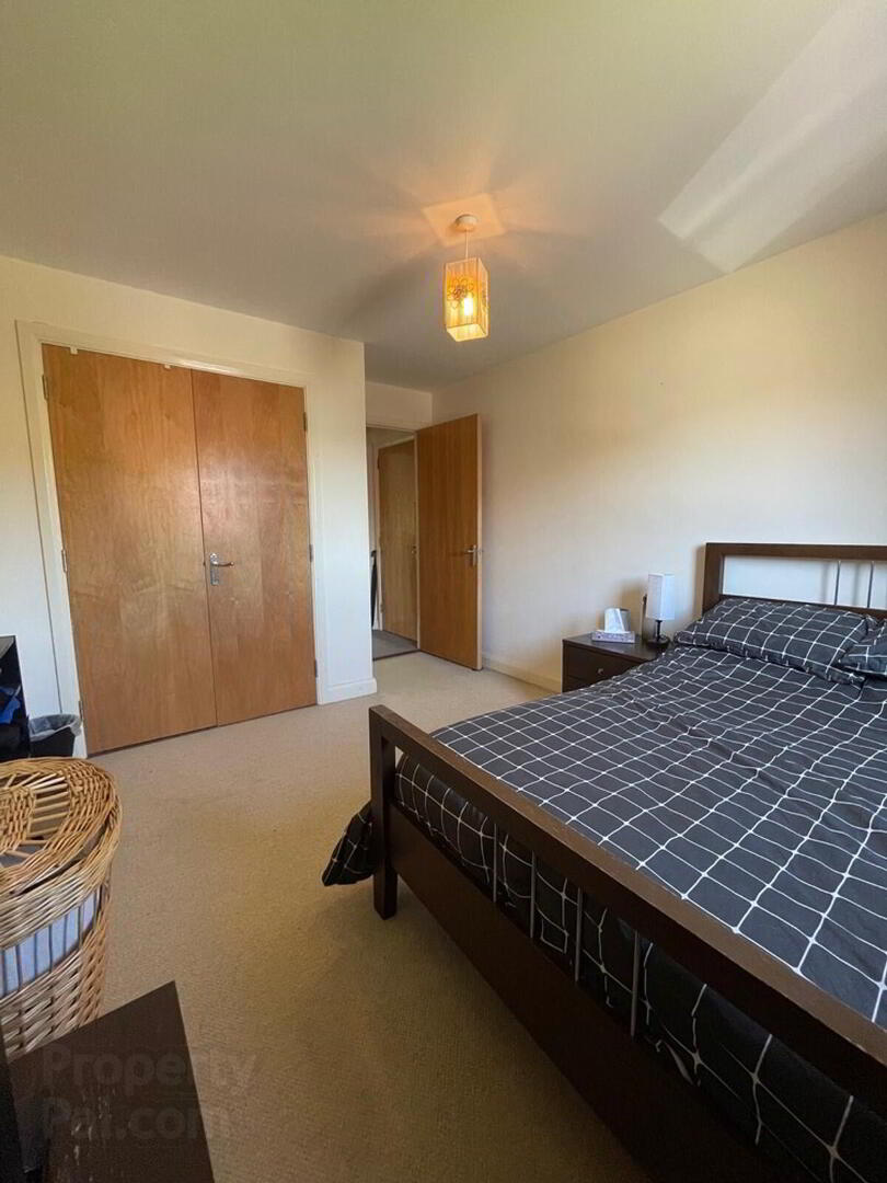 77d Heath Lodge Drive 9 of 13