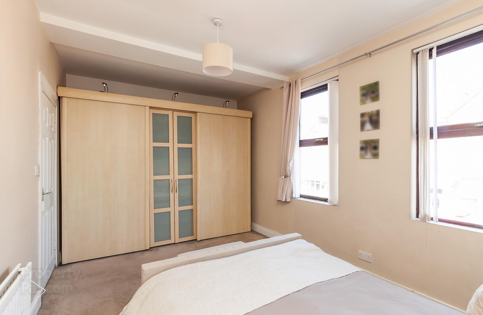 74 Willowbank Gardens 15 of 27