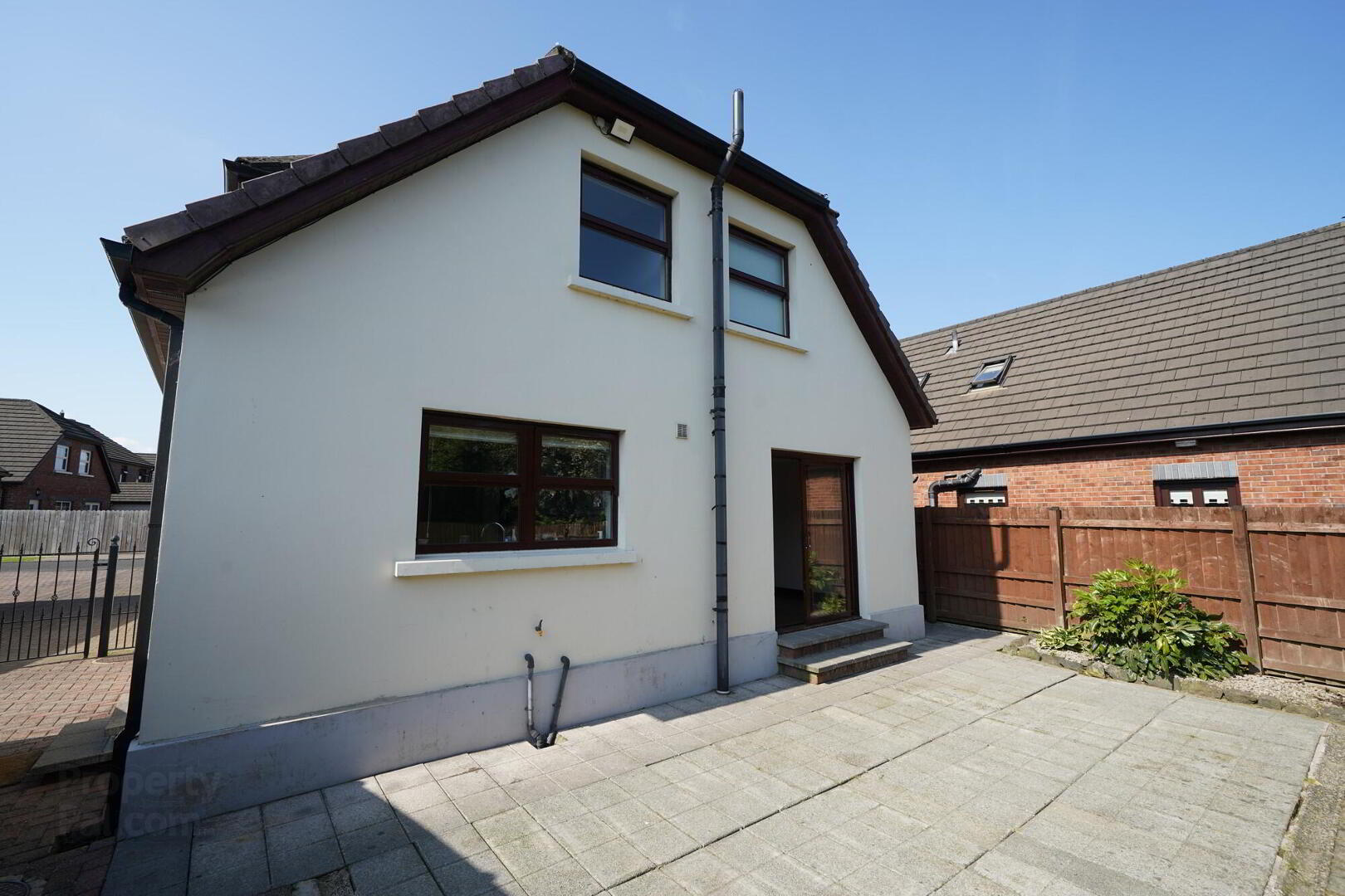 19 Garveywood 26 of 29