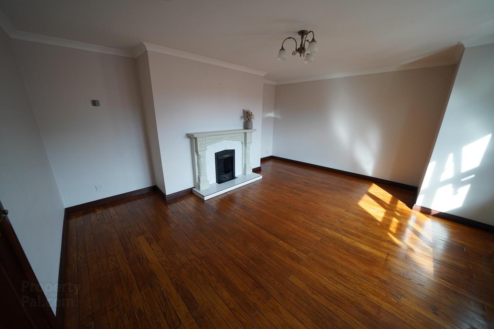 19 Garveywood 4 of 29