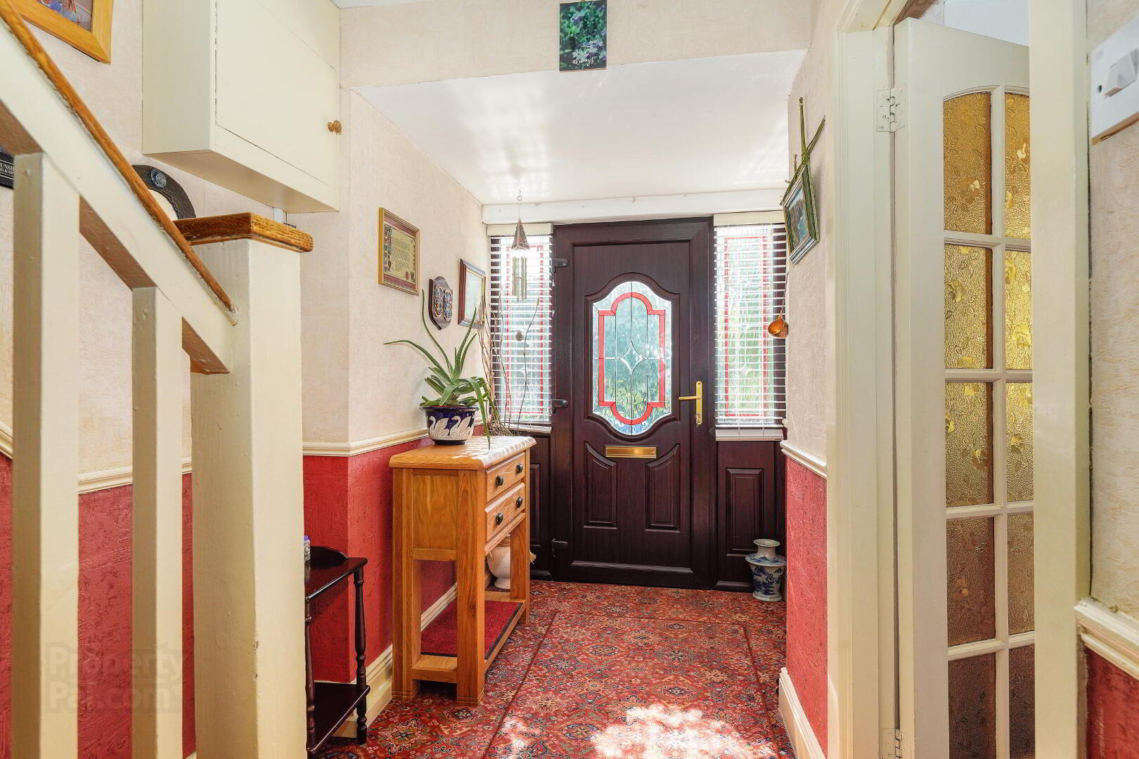 21 Saint Margarets Road 4 of 32