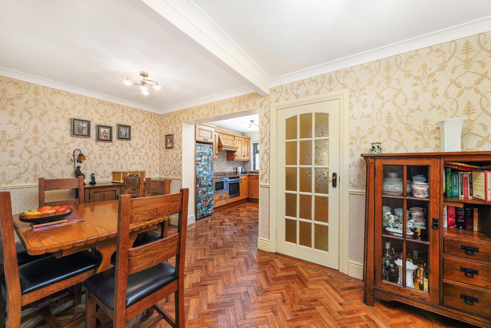 21 Saint Margarets Road 11 of 32