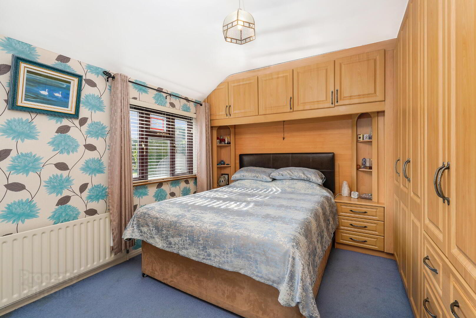 21 Saint Margarets Road 24 of 32