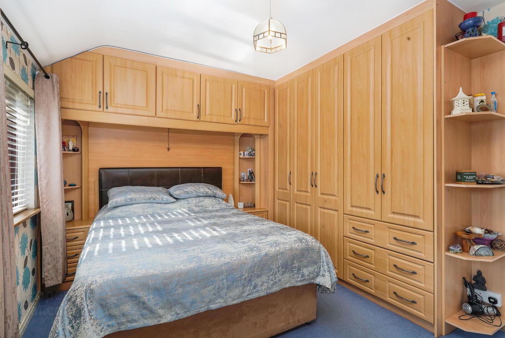 21 Saint Margarets Road 26 of 32