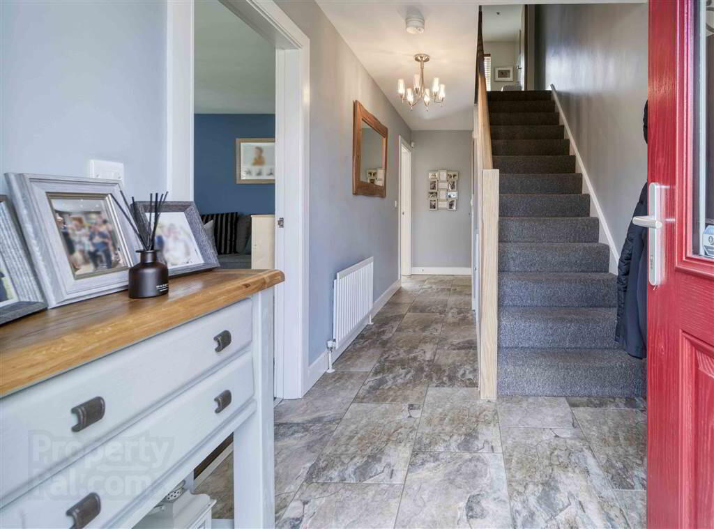 21 Ayrshire Drive 4 of 21