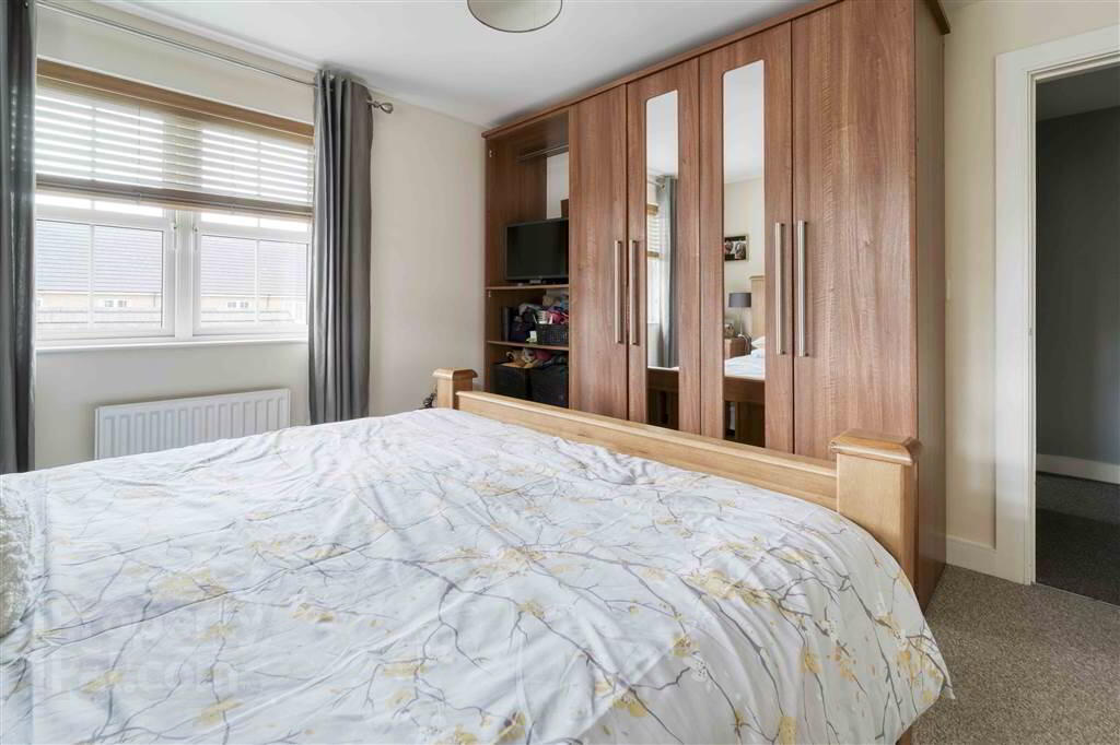 21 Ayrshire Drive 16 of 21