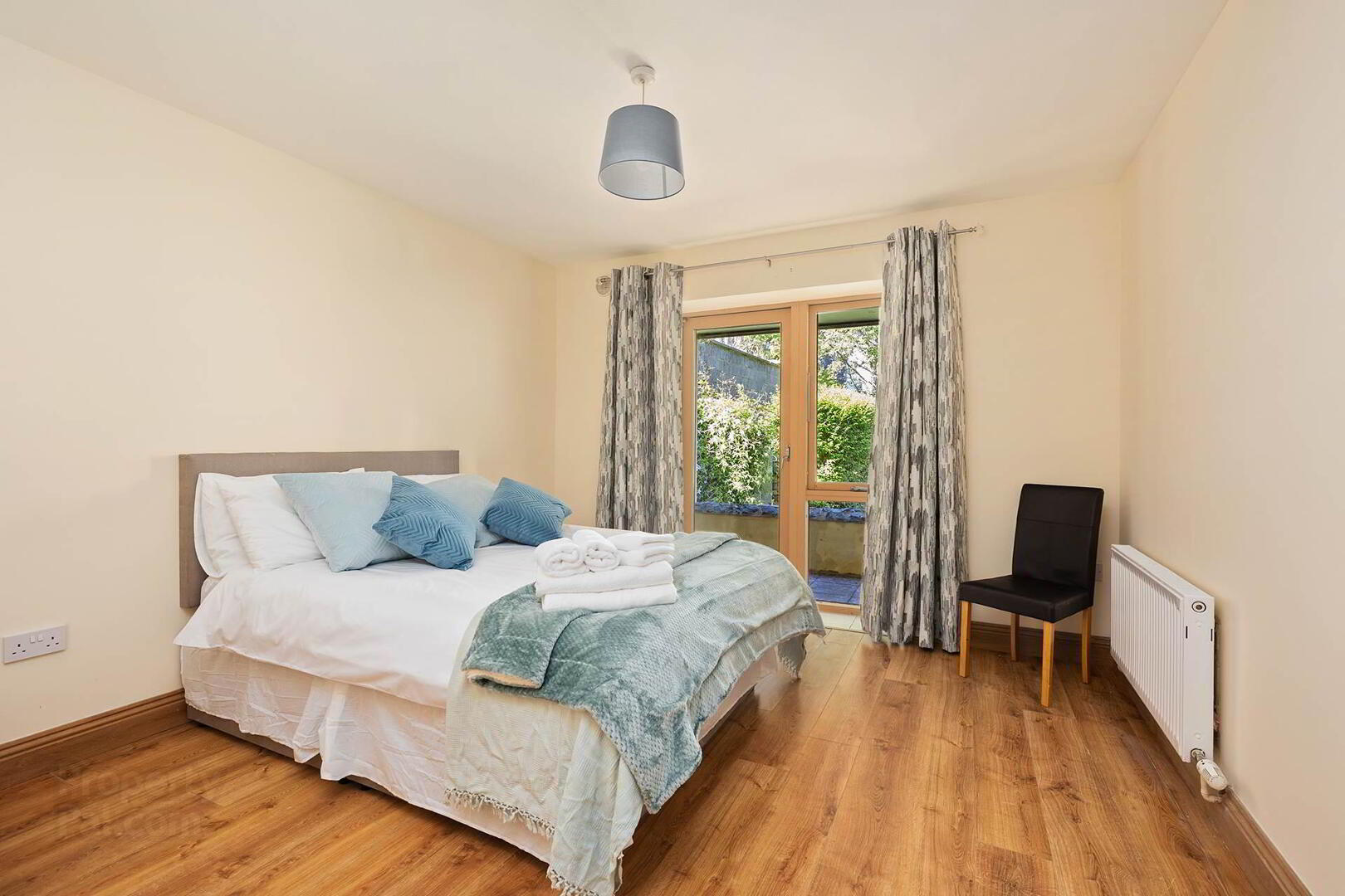 Apt 4 Rowan House, Royal Canal Court 11 of 16