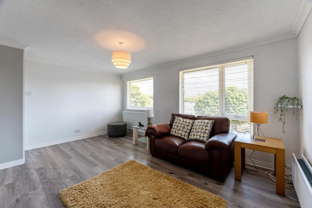 34 Culross Drive 4 of 19