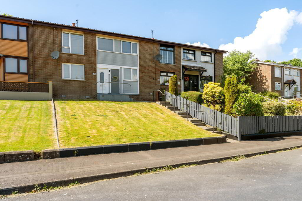 34 Culross Drive 1 of 19