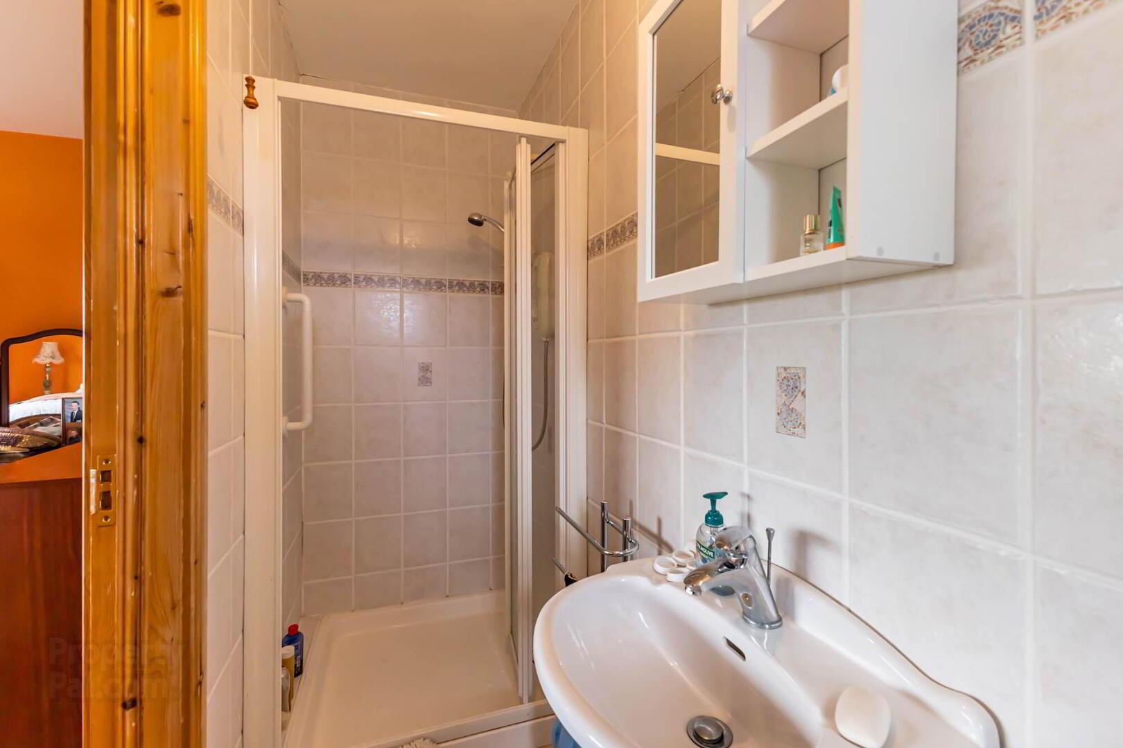 134a Warren Road 23 of 29
