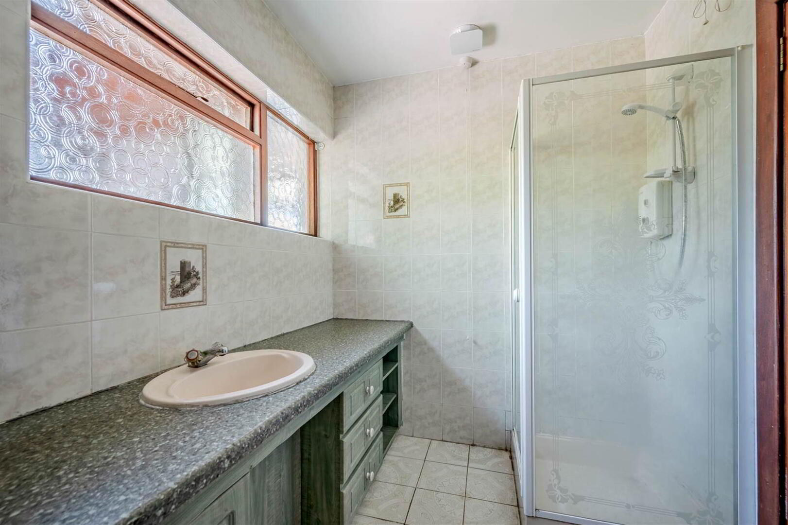 14 Rathmoyle Park 19 of 43
