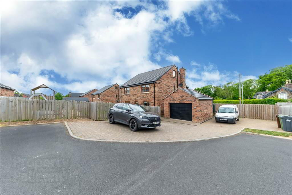 12b Glen Road 37 of 39