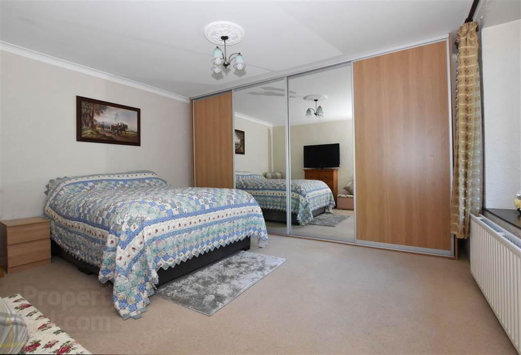 House & Over 3 Acres Of Land, 47 Tullygarvan Road 8 of 40