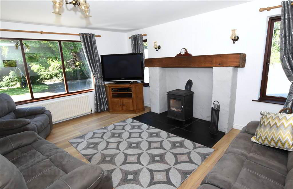 House & Over 3 Acres Of Land, 47 Tullygarvan Road 15 of 40