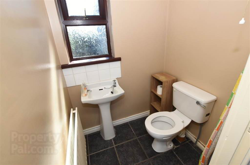 House & Over 3 Acres Of Land, 47 Tullygarvan Road 19 of 40