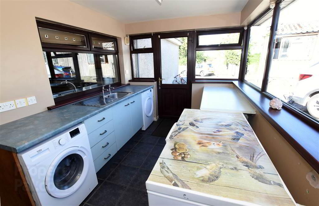 House & Over 3 Acres Of Land, 47 Tullygarvan Road 18 of 40