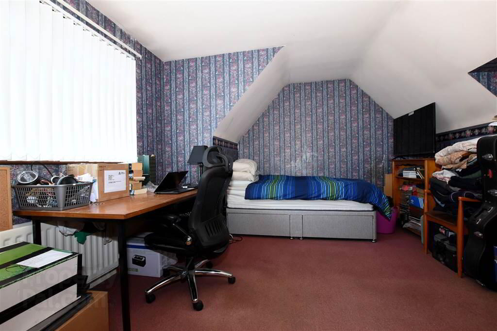 House & Over 3 Acres Of Land, 47 Tullygarvan Road 25 of 40