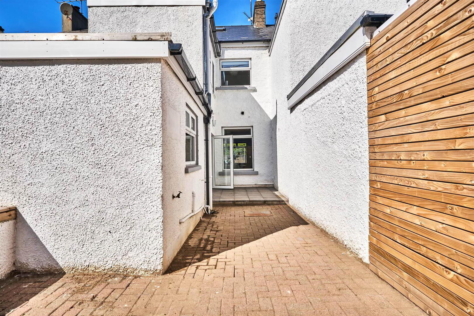 60 Nursery Avenue 17 of 23