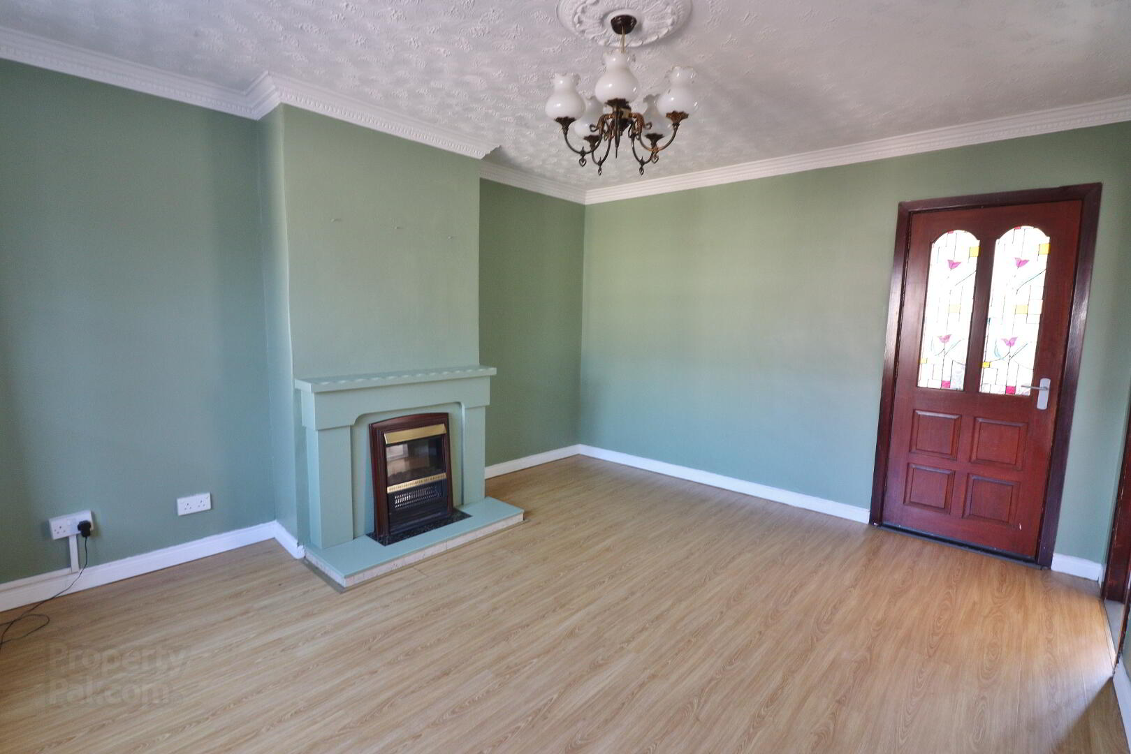 39 Killough Gardens 4 of 16