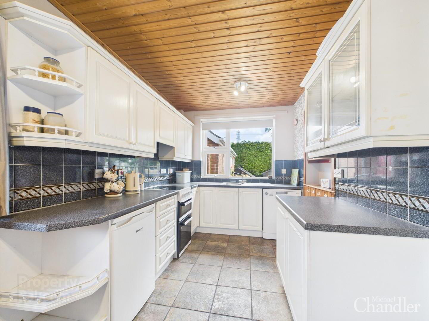 50 Carnbrae Avenue 9 of 20