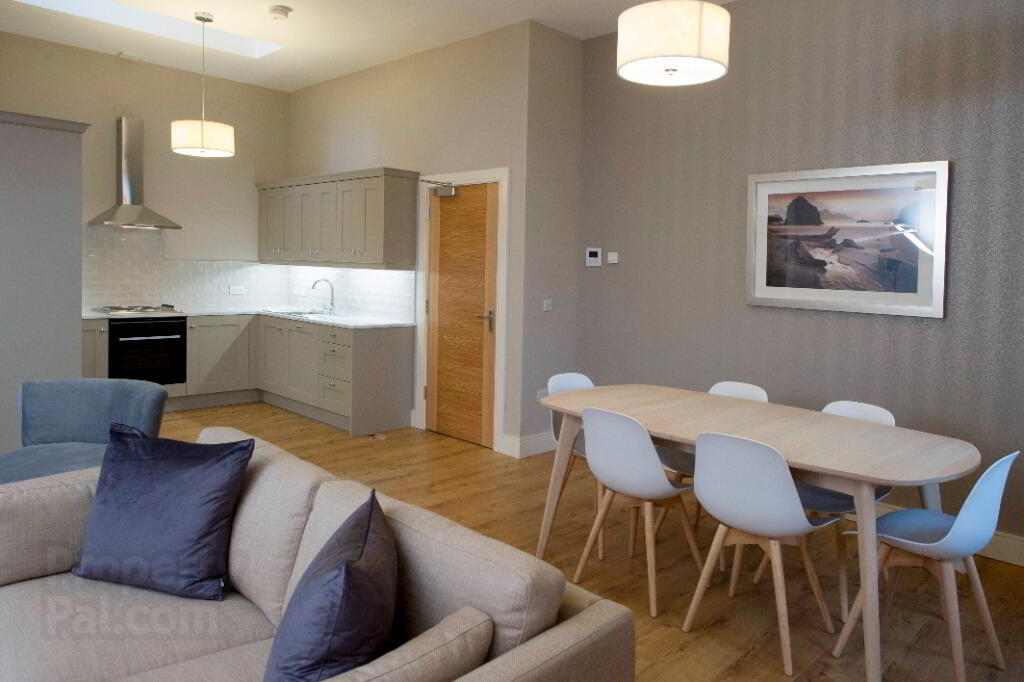 Apt 4 Carolan House, 56 Rossmore Drive 7 of 20