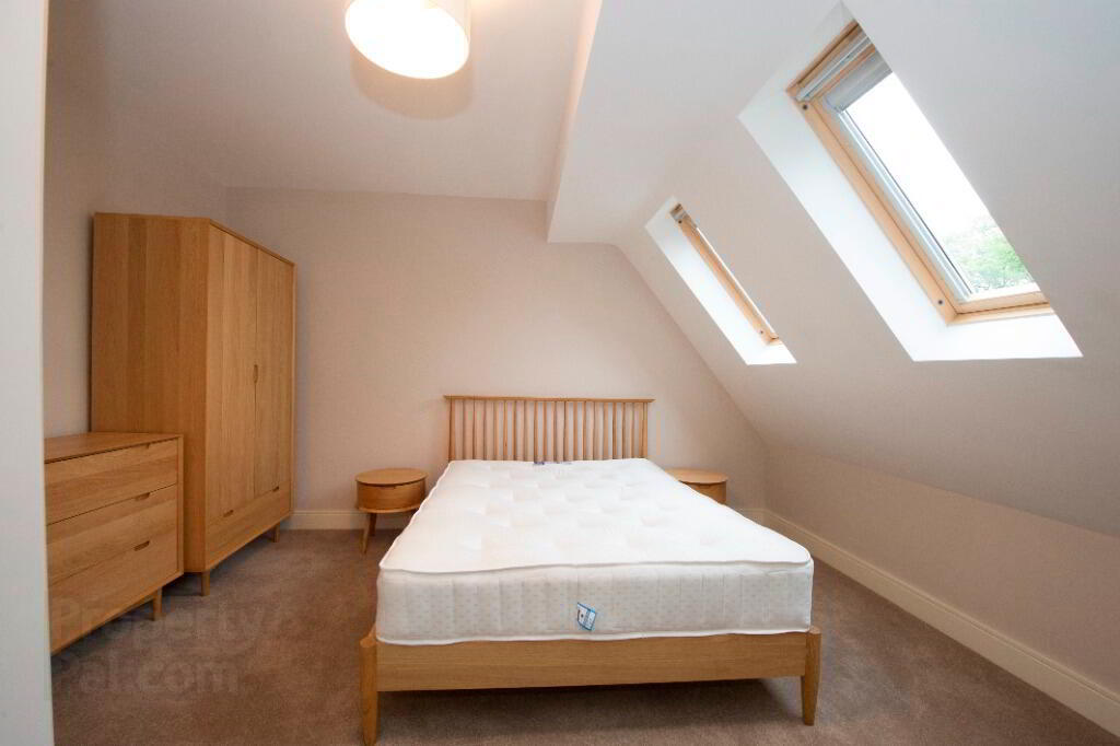 Apt 4 Carolan House, 56 Rossmore Drive 13 of 20