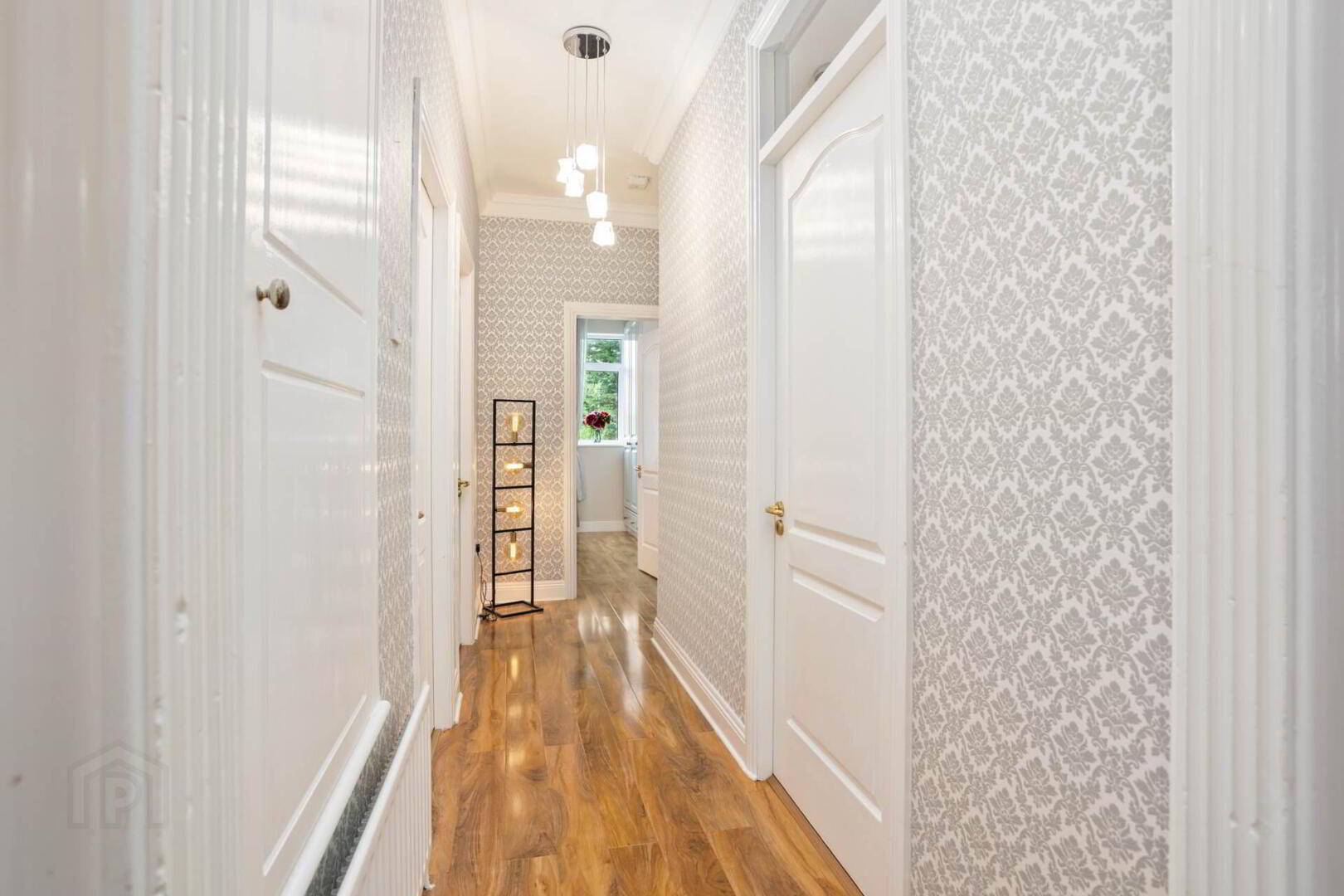 15 Anley Court 31 of 35