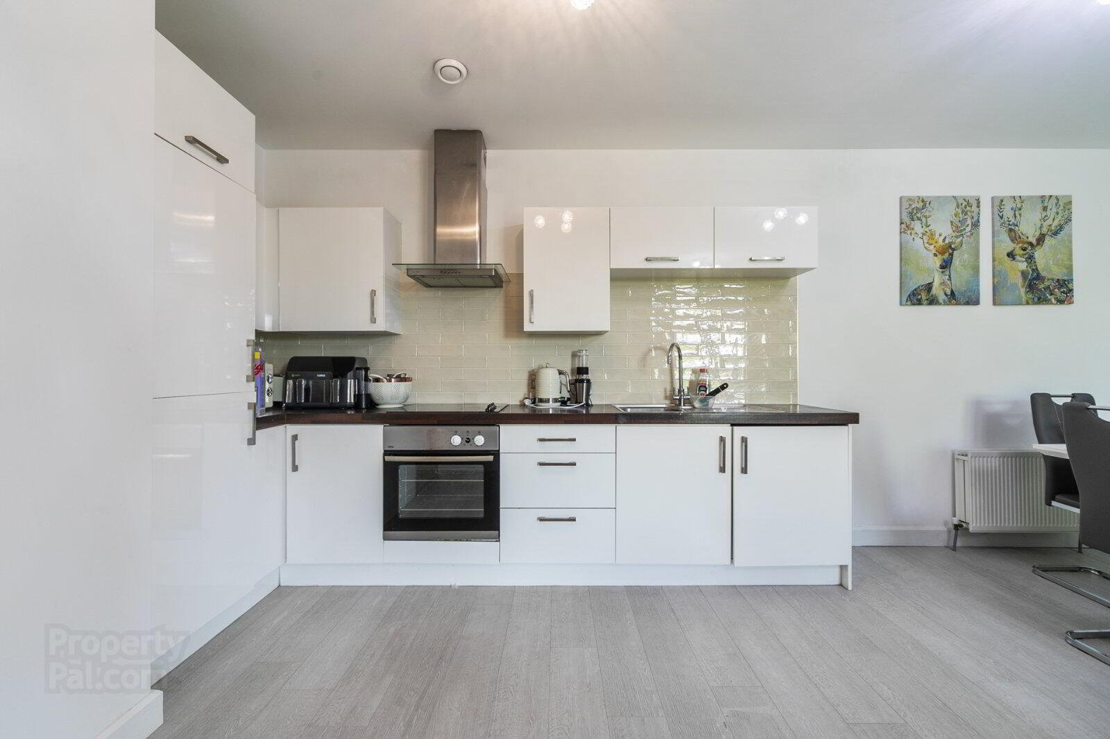 Apartment 27 The Stern Building 37 Annadale Cresce 5 of 12