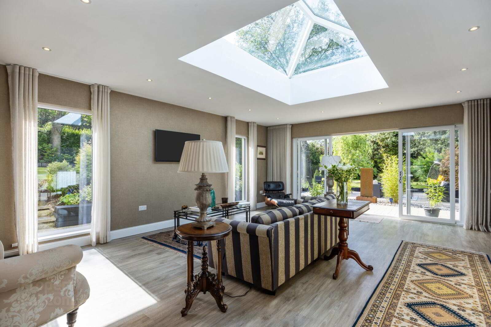 188 Ballynahinch Road 5 of 19
