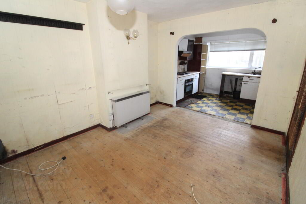 property description image