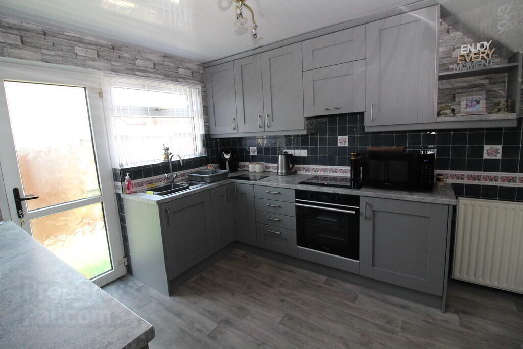 36 Beverley Road 10 of 25