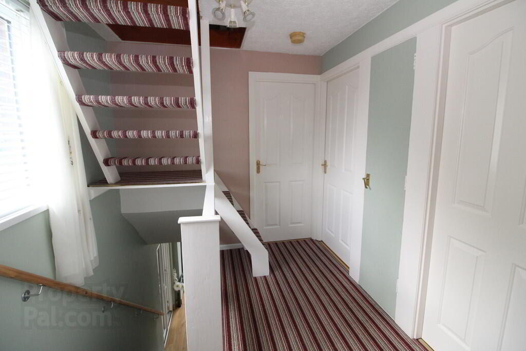 36 Beverley Road 12 of 25