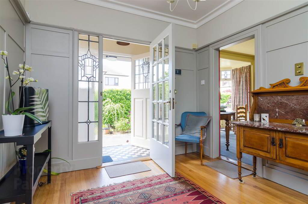 10 Shrewsbury Drive 4 of 28