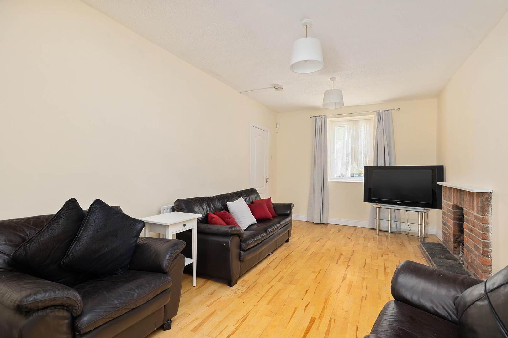 1 Woodfarm Cottages 6 of 28